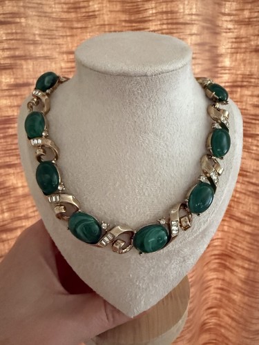 Rare vintage trifari green - rare,