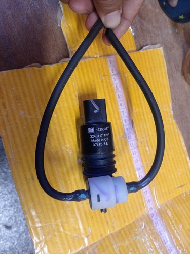 Windscreen washer pump - windscreen,