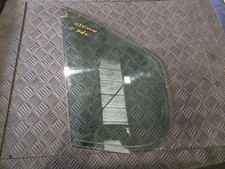vauxhall vivaro door window glass driver side