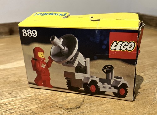 Lego classic space 889 radar - classic, #889