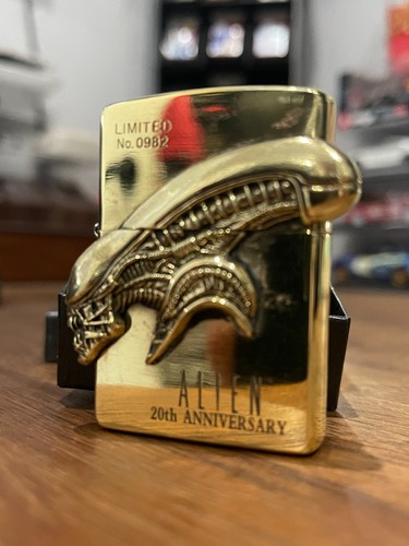 Zippo japanese alien - zippo,
