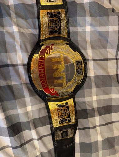 Aew tnt championship - aew,