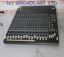 Mackie 16channel analog sound mixer 1604-vlz-pro  Fully working  Phantom power o