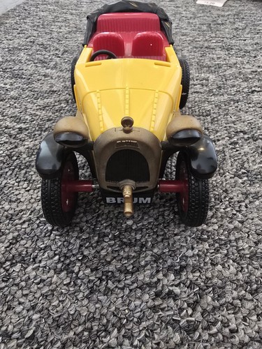 Working brum car vintage - car, toy