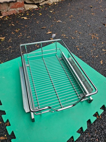 400mm pull out wire basket - 400mm,