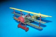 FOKKER DR.1 TRIPLANE,  LUTHER VON RICHTHOFEN    1:72  scale  built model
