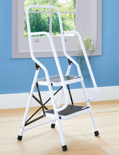 Two step safety ladder with - safety,