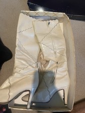 Vintage 1970s  Ivory Leather