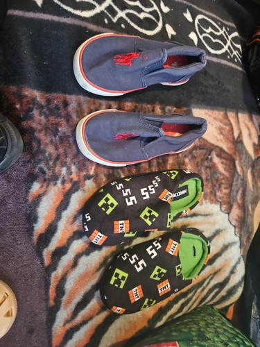 Boys shoes bundle size 5 - shoes,