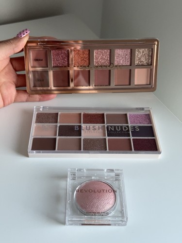 Revolution bundle eyeshadow - bundle,