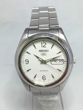 Seiko 5 Automatic Men's Watch. White Dial- Day Date- Exhibition. Box. Free P+P