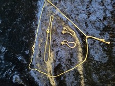 9ct Gold Necklace Bracelet And Chain Earing Set Total Weight 3.93 Grams