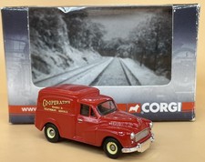 Corgi Trackside Morris Minor