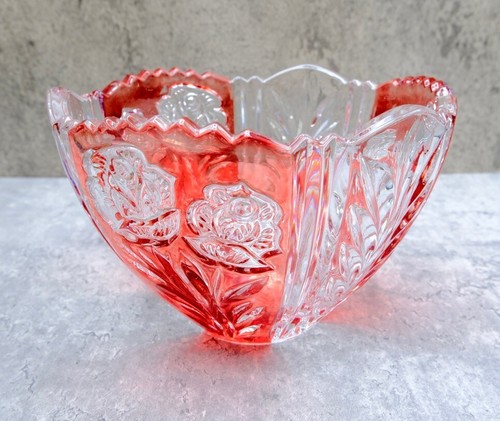 Vintage pink clear pressed - &,