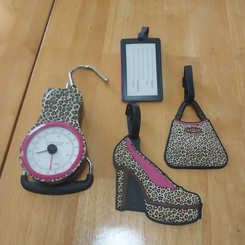 Avon luggage scale - scale, tags