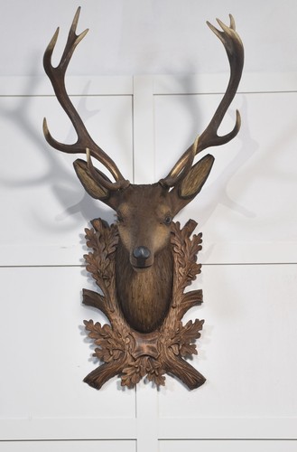 Large carved polychrome - carved,
