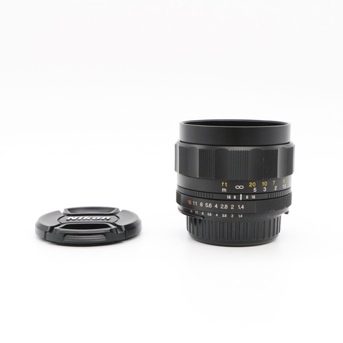 Voigtlander nokton 58mm 4 - 58mm, f1.4