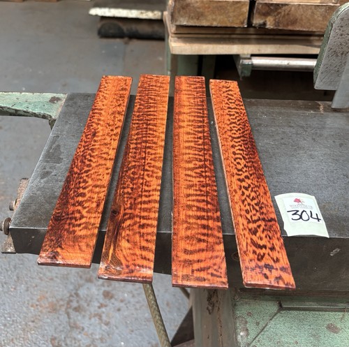 Snakewood cue splices grade - cue, aa
