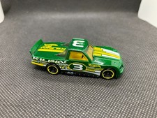 Hot Wheels - Circle Trucker