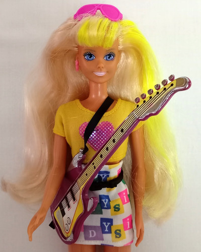 Rare vintage sindy pop star - rare,