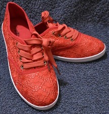 Ladies Fashion red sport shoes PLIMSOLE SNEAKERS Lace up Embroidered size EUR 37