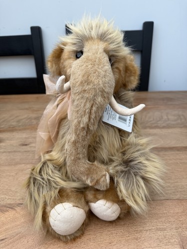 Charlie bears tusk mammoth - tusk,