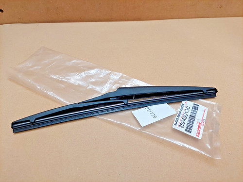 Toyota yaris rear wiper arm - rear,
