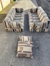 CARAVAN/MOTORHOME  2 BERTH