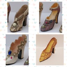 4 Resin Victorian Style Shoe