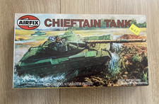 Airfix model kit 02305 - kit,