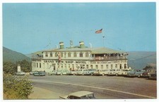 Grand View Ship Hotel Old Cars