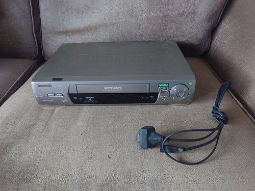 Panasonic hd675 vhs - panasonic,