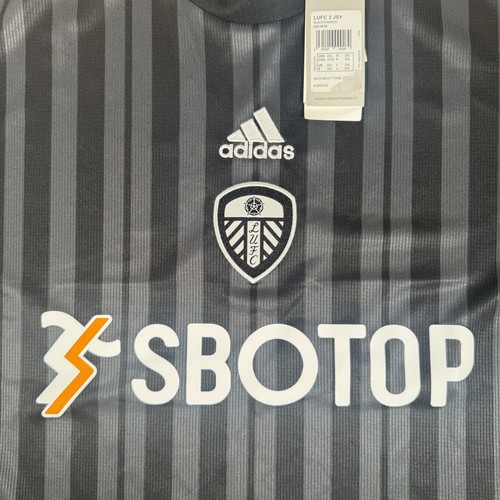 Leeds united football shirt - leeds,