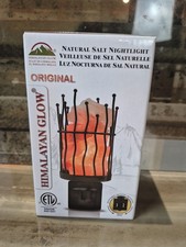 himalayan salt lamp night