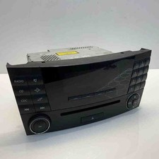 Mercedes-Benz E W211 Music