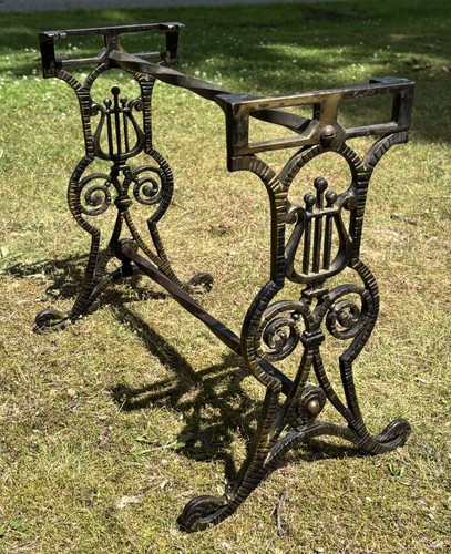 Antique cast iron - antique, base