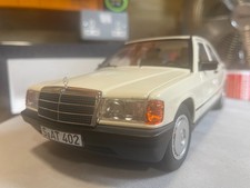 MERCEDES-BENZ 190 E 1984 in