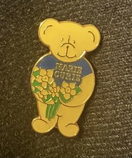 MARIE CURIE Cancer Support Pin