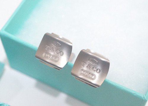 Tiffany silver - &,