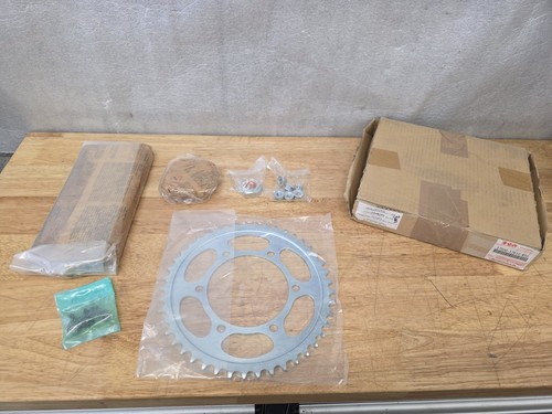 Genuine suzuki chain and - suzuki,