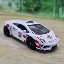 Matchbox Lamborghini Gallardo Police Diecast Model Car 1:64 (36) Ex. Condition.