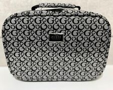 GUESS Travel Lunch / Cosmetics