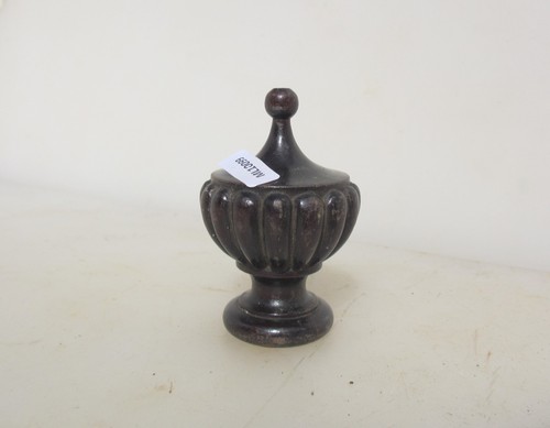 Victorian wooden finial top - wooden,