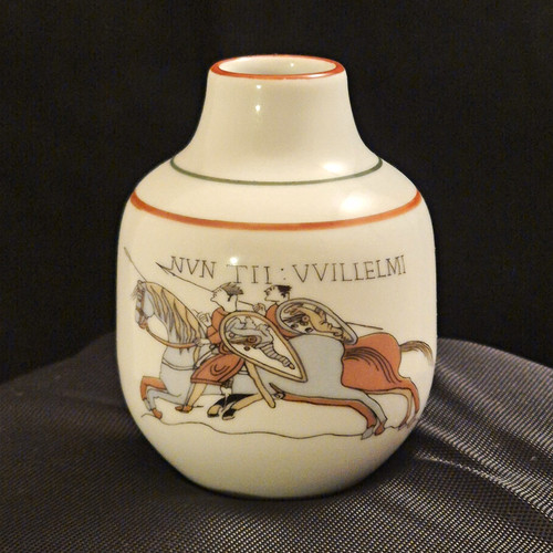 Bayeux white ceramic - white, vase