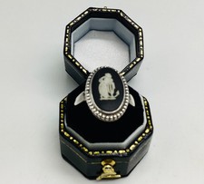 Wedgwood Ring Black Jasperware Hope and Anchor Sailor Nautical Charm Good Luck