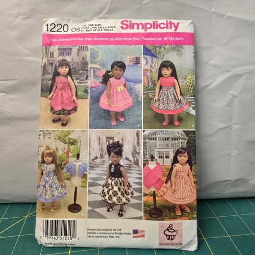 Simplicity 1220 doll - 18",