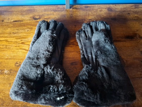 Genuine vintage ladies gloves - genuine,