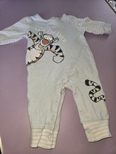 Disney baby tigger sleepsuit age 3-6 month 