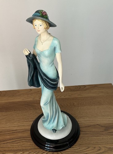 Leonardo collection figurine - leonardo,