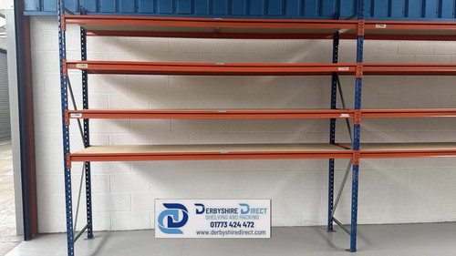 Longspan shelving with - ar,